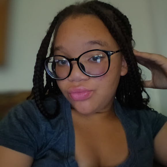 girlypopp883